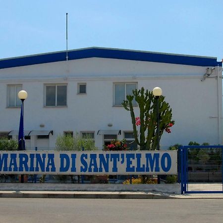 House Boat Luxury Cagliari Hotel Екстериор снимка
