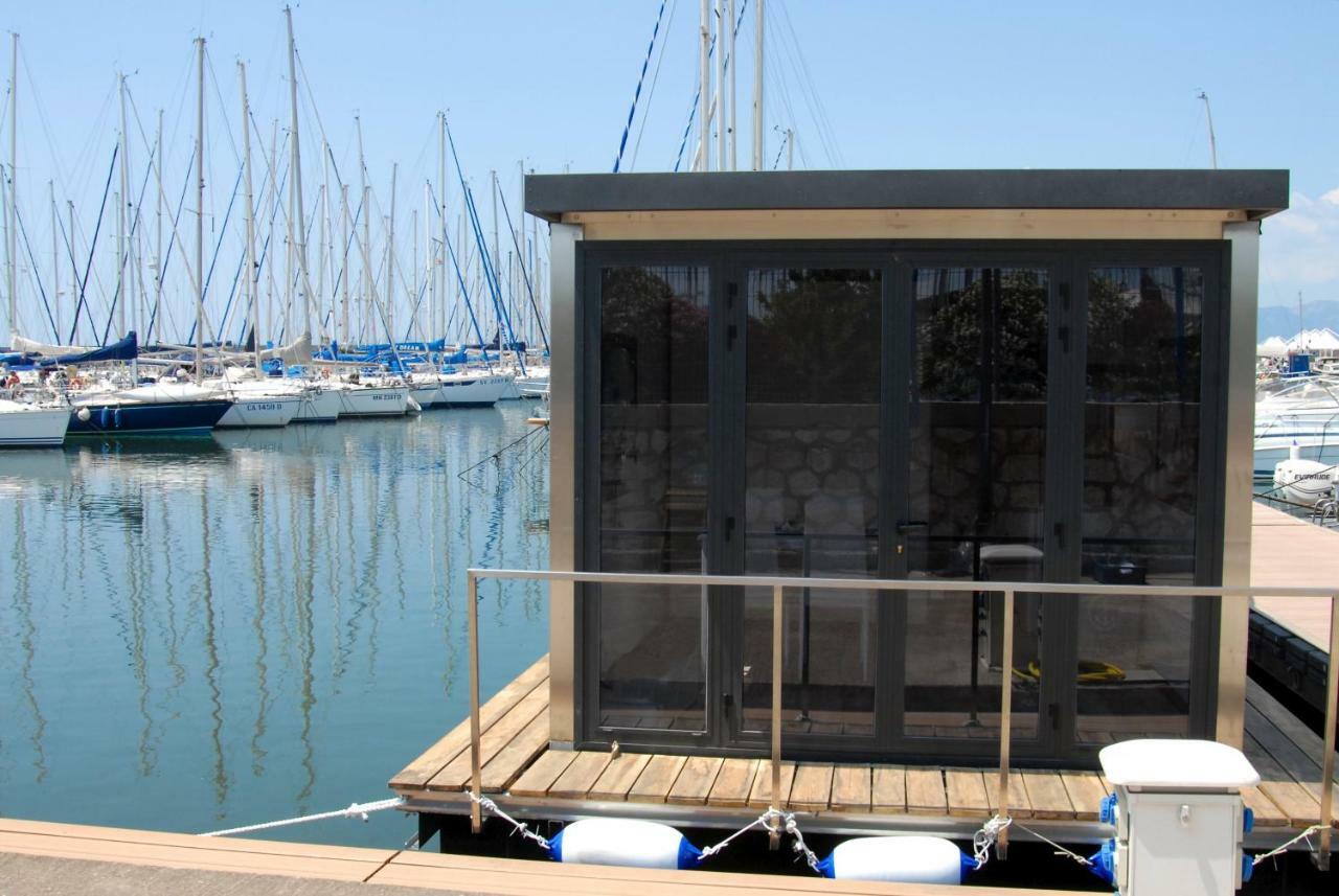 House Boat Luxury Cagliari Hotel Екстериор снимка